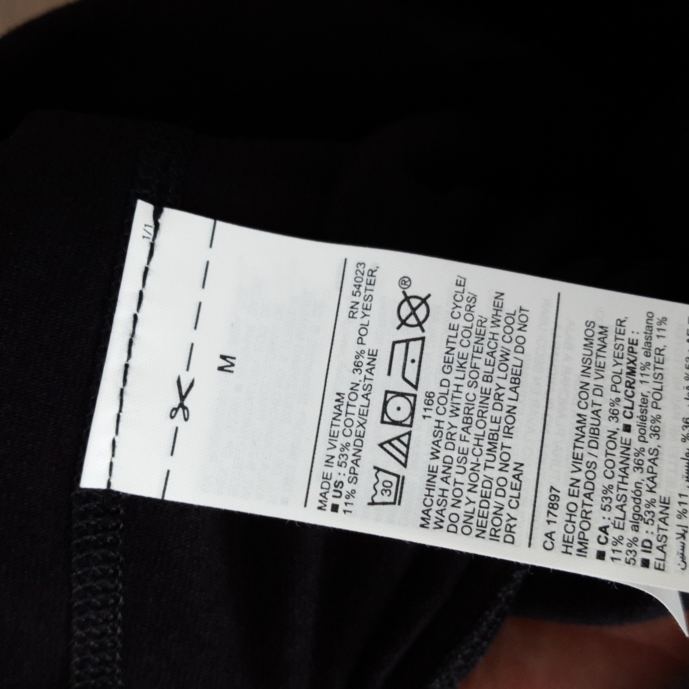 Old Navy balance boot cut legging NWT - Picture 8 of 8
